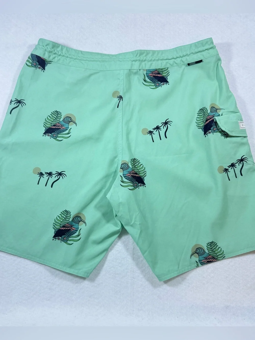 Vissla 34 Mint Tropical Bird Palm Tree Board Shorts Surf Swim